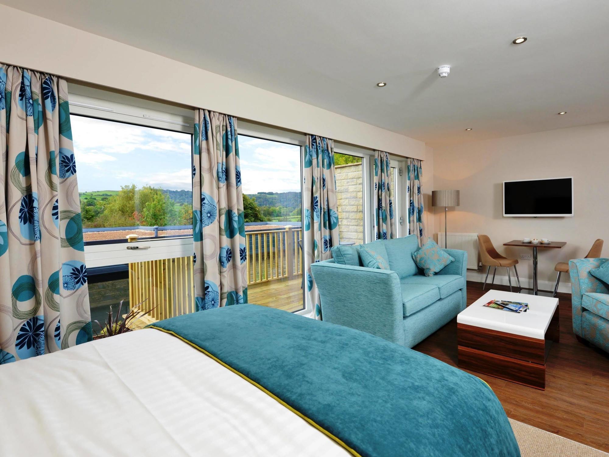 The View At The White Horse Woolley Moor Hotel Clay Cross Luaran gambar