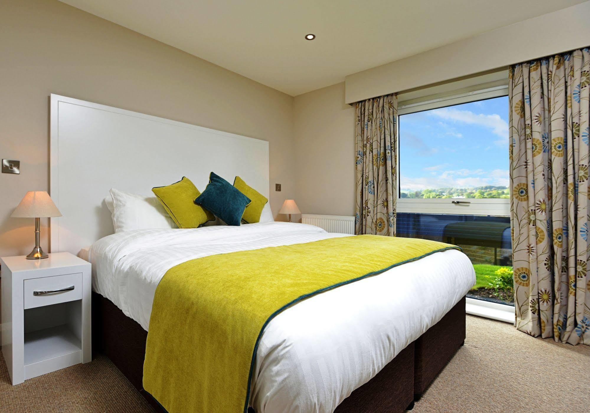 The View At The White Horse Woolley Moor Hotel Clay Cross Luaran gambar
